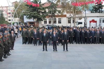 TOKAT'ta 10 Kasım' da Ulu Önder Gazi Mustafa Kemal Atatürk'ü Anma programı gerçekleştirildi.