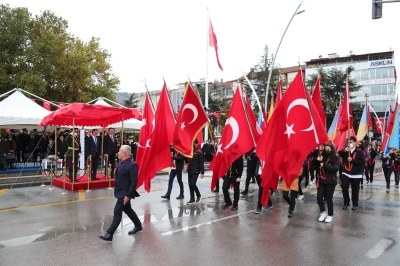 " 29 Ekim Cumhuriyet Bayramı" Tokat'ta Düzenlenen Törenlerle Kutlandı.