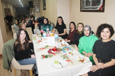 " 8 Mart Dünya Emekçi Kadınlar Günü " Münasebeti İle Düzenlenen Kokteyl.