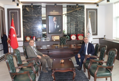 Anayasa Mahkemesi Üyeliği Aday Adayı Av. Ali Rıza GÜDER' den Baromuza Ziyaret.