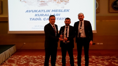 "AVUKATLIK MESLEK KURALLARI TADİL ÇALIŞTAYI" KONYA BAROSU’NUN EV SAHİPLİĞİNDE GERÇEKLEŞTİRİLDİ