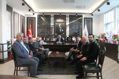 Erbaa Belediye Başkanı Ertuğrul KARAGÖL ve Belediye Meclis Üyelerinden Baromuza Ziyaret