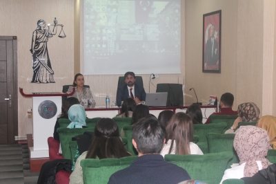 "İş Hukuku" Konulu Staj Eğitim Toplantısı Gerçekleştirildi.