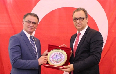 TOKAT BELEDİYESİNCE TOKAT VALİSİ SAYIN DR. OZAN BALCI İÇİN DÜZENLENEN VEDA PROGRAMI