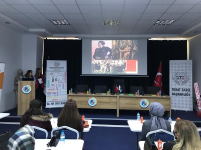 " Türkiye' de Kadın Hakları " Konulu Konferans Düzenlendi.