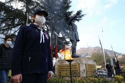 Ulu Önder Gazi Mustafa Kemal Atatürk, Aramızdan Ayrılışının 82. Yılında Düzenlenen Törenle Anıldı.
